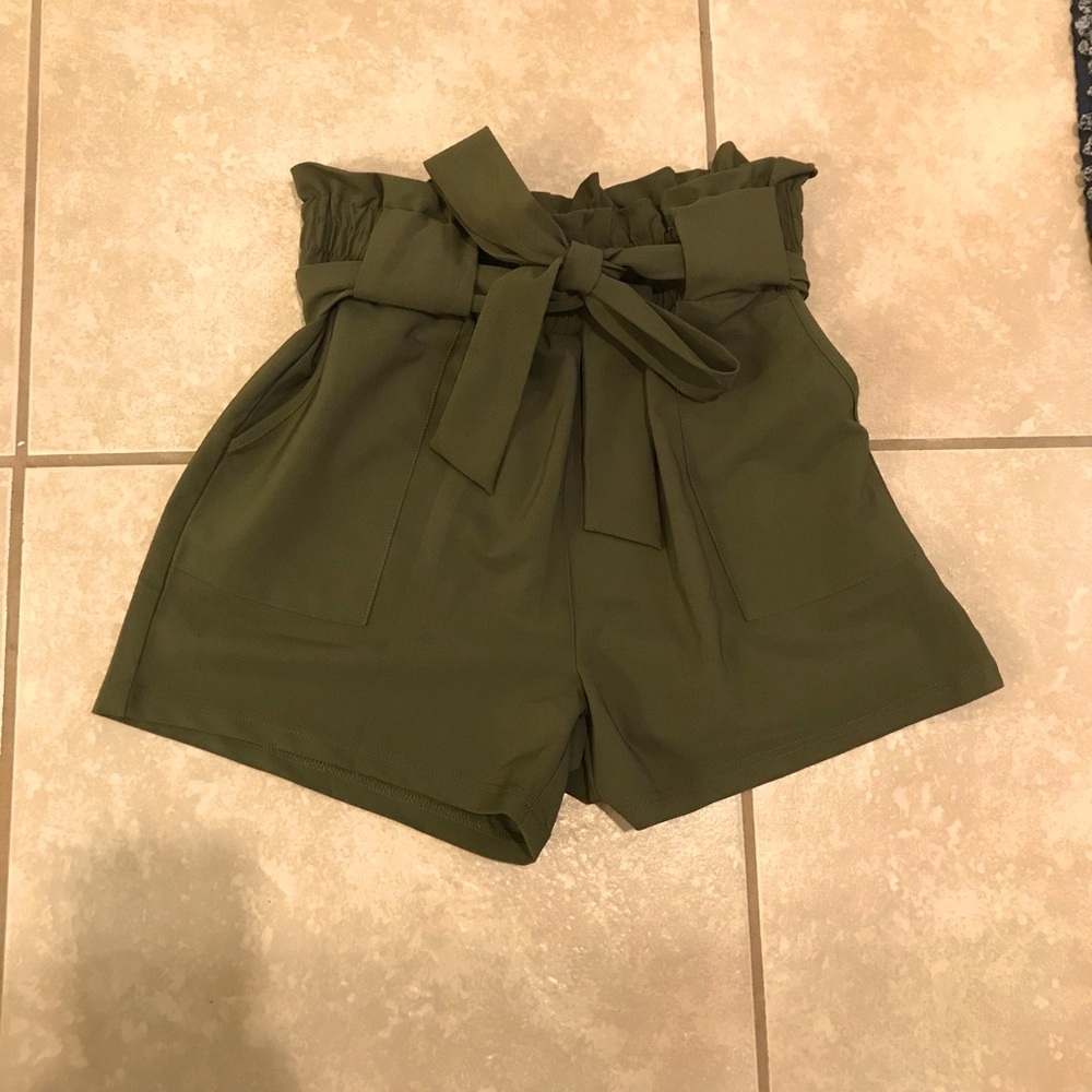 Olive paper bag shorts